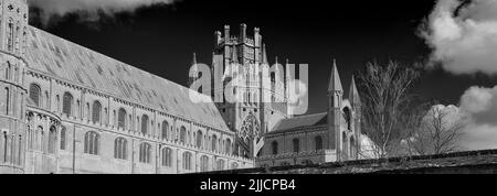 Blick auf die Kathedrale von Ely; Ely City; Cambridgeshire; England; Großbritannien Stockfoto