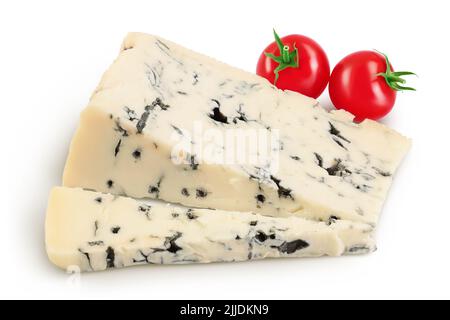 Blue Cheese Gorgonzola isoliert auf weißem Hintergrund mit voller Schärfentiefe. Stockfoto