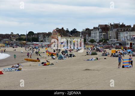Crowded Beach Front, Weymouth Stockfoto