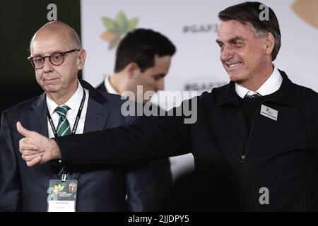 Sao Paulo, Brasilien. 25.. Juli 2022. SP - Sao Paulo - 07/25/2022 - SAO PAULO, GLOBAL AGRIBUSINESS FORUM - der Präsident der Republik Jair Messias Bolsonaro (PL) nimmt am Montag (25) am Global Agribusiness Forum (GAF) im Sheraton WTC Hotel, Zona westlich der Stadt Sao Paulo Teil. Das Forum 2022 diskutiert die wichtigsten aktuellen landwirtschaftlichen Herausforderungen wie Ernährungssicherheit, Nachhaltigkeit und Wirtschaft. Foto: Ettore Chiereguini/AGIF/Sipa USA Quelle: SIPA USA/Alamy Live News Stockfoto