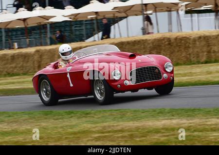 Sally Mason-Styrron, Ferrari 166 MM Barchetta, Eine Auswahl aus der illustren Vergangenheit von Ferrari, eine Mischung aus Sportwagen, GT Racers und Formel 1, 75 Yea Stockfoto