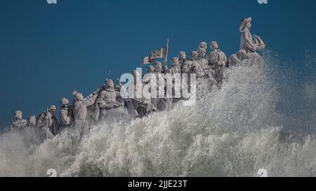 Allegorische Arbeit zu den portugiesischen Entdeckungen auf der Grundlage des Padrao dos Descobrimentos in Lissabon Stockfoto