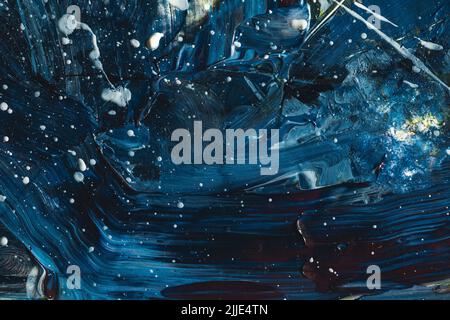 Tiefblauer, sternenblauer, abstrakter Hintergrund. Dicke Farbe Textur, Original Impasto Ölgemälde auf Leinwand, moderne Kunst. Zeitgenössische Kunst. Template soci Stockfoto