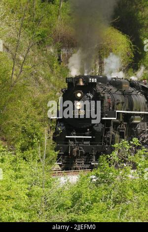 Nickel Plate Road Nr. 765 ist ein 2-8-4 "Berkshire' Typ Dampflokomotive für die Nickel Plate Road 1944 gebaut von der Lima Locomotive Works in Lima, O Stockfoto