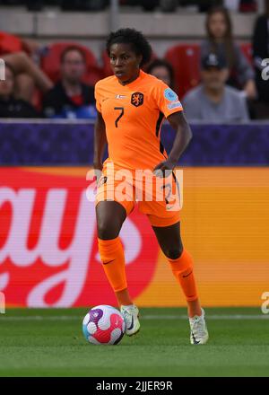 Rotherham, England, 23.. Juli 2022. Lineth Beerensteyn aus den Niederlanden während des Spiels der UEFA Women's European Championship 2022 im New York Stadium, Rotherham. Bildnachweis sollte lauten: Jonathan Moscrop / Sportimage Stockfoto