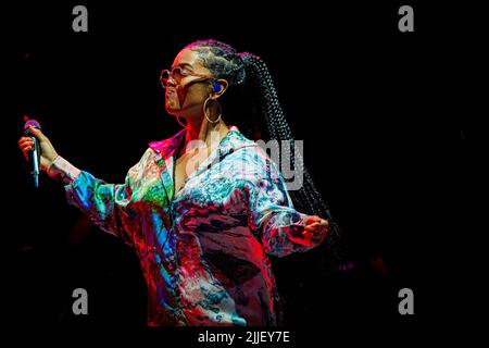 Anfiteatro del Vittoriale Italien 25. Juli 2022 H.E.R. live im Gardone Riviera Brescia © Andrea Ripamonti / Alamy Stockfoto