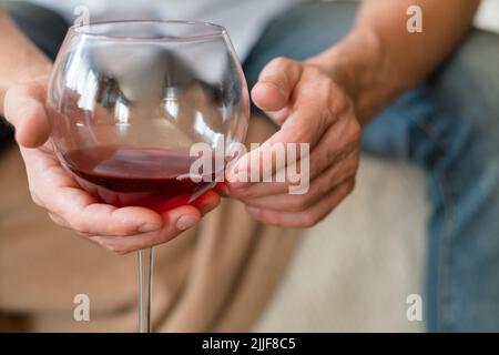 Guten Morgen Alkohol Entspannung Missbrauch Mann Gewohnheit Stockfoto