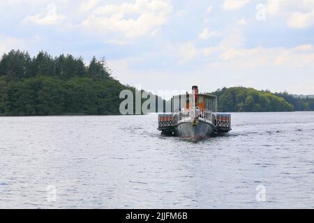 Der Raddampfer SS Hjejlen, einer der ältesten funktionsfähigen Raddampfer der Welt, segelt seit 1861 Passagiere in Silkeborg. Stockfoto