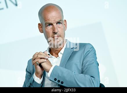 Berlin, Deutschland. 26.. Juli 2022. Fußball: Carsten Cramer, Geschäftsführer von Borussia Dortmund, spricht beim Nachhaltigkeitsforum der Deutschen Fußball-Liga DFL. Kredit: Britta Pedersen/dpa/Alamy Live Nachrichten Stockfoto