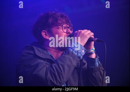 Yard Act beim Tramlines Festival , Großbritannien , 24.07.2022 Stockfoto