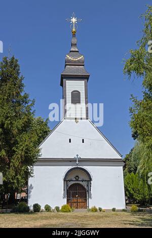 Sremska Mitrovica, Serbien - 22. Juli 2022: Serbisch-Orthodoxe Kirche Erzdiakon St. Stefan. Stockfoto