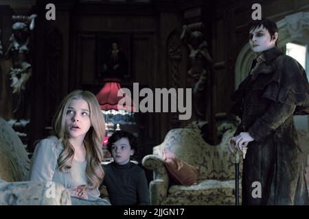 CHLOE GRACE MORETZ, GULLIVER MCGRATH, Johnny Depp, DUNKLE SCHATTEN, 2012 Stockfoto