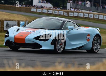 McLaren 720S Coupé, Michelin Supercar Run, eine Gelegenheit, die renommiertesten Autos der Welt zu sehen, zu hören und aus der Nähe zu kommen, und für ein paar Glückliche die Stockfoto