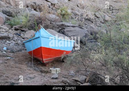 Lokales Boot (Felucca) in der Nähe der Insel Heissa, Assuan Stockfoto