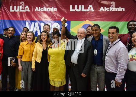 SÃO PAULO, SP – 26.07.2022: LULA ENCONTRA VIZEPRÄSIDENTIN da COLÔMBIA - der ehemalige Präsident und Kandidat für den Vorsitz der Republik, Luiz Inácio Lula da Silva (PT), trifft sich am kommenden Dienstag (26) mit der designierten Vizepräsidentin Kolumbiens, Francia Márquez, am Sitz der Perseu Abramo Stiftung in São Paulo. (Foto: Roberto Casimiro/Fotoarena) Stockfoto