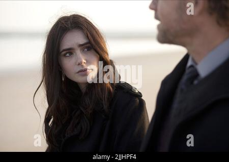 LILY COLLINS, Greg Kinnear, klemmt in der LIEBE, 2012 Stockfoto