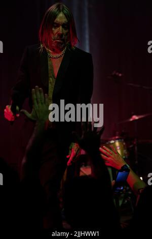 Teatro Real, Madrid, Spanien. 26.. Juli 2022. Universal Music Festival 2022, Iggy Pop Live-Performance. Kredit: EnriquePSans/Alamy Live Nachrichten Stockfoto