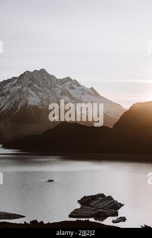 Tasman Lake Sunrise - Mount Cook National Park - Neuseeland Stockfoto