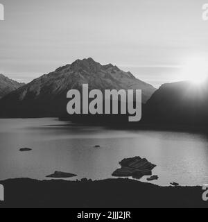 Tasman Lake Sunrise - Mount Cook National Park - Neuseeland Stockfoto