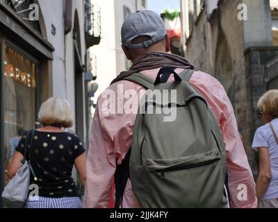 Upper Bergamo viele Touristen besuchen die Stadt im heißen Sommer Stockfoto