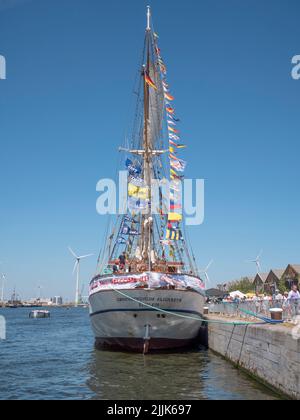 Antwerpen, Belgien, 24. Juli 2022, die Hochschiffe Rennen, Grossherzogin Elisabeth wurde ursprünglich als Handelsschoner gebaut, dient jetzt aber als Training Stockfoto