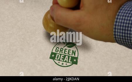 Green Deal Stempel und Stempelhand. European Fit for 55 und Reduzierung des Konzepts der Treibhausgasemissionen. Stockfoto