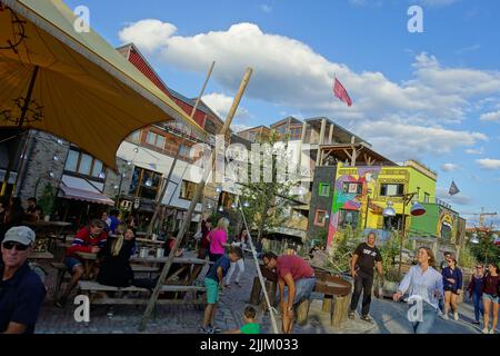 Berlin, Holzmarkt, Open-Air-Eventzone Stockfoto