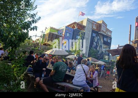 Berlin, Holzmarkt, Open-Air-Eventzone Stockfoto