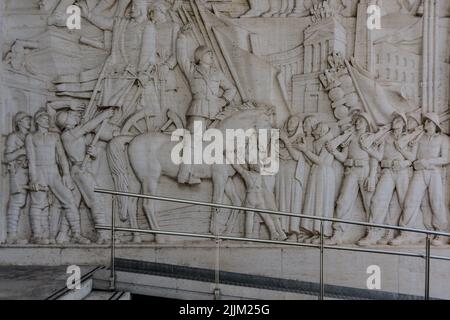 Rom, EUR-Viertel, Palazzo degli Uffici, Relief la storia di roma attraverso le opere edilizie, 1939 // Rom, EUR (Esposizione Universale di Roma), Pal Stockfoto