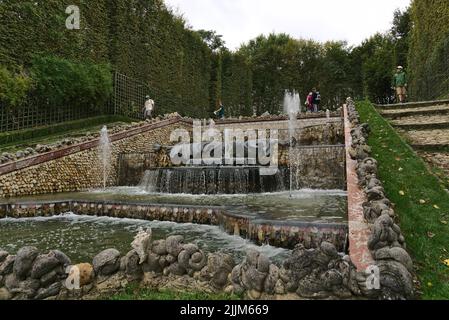 Der Hain der drei Brunnen des Schlosses Versailles in Paris, Frankreich Stockfoto