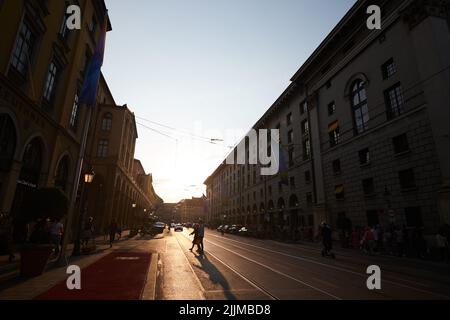 Designer-Markengeschäfte in der Maximilianstraße im Zentrum von München Stockfoto