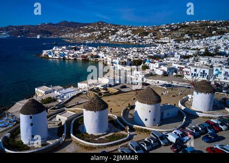 Griechenland, Kykladen, Mykonos-Insel, Chora, Mykonos-Stadt, Mykonos-Stadt, fünf Windmühlen (Kato Mili) und Little Venise Stockfoto