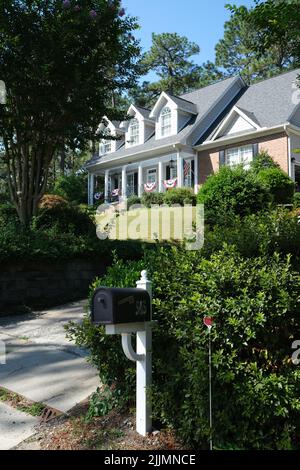 Die Vorderseite eines amerikanischen Hauses im Süden Stockfoto