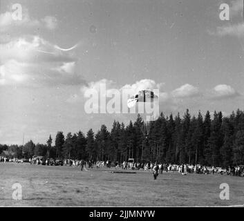 Die Fallschirmjägerschule in Karlsborg 1950s. Stockfoto