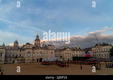 Ein militärisches Musical-Spektakel - The Queen and the Commonwealth, Horse Guards Parade, London, Großbritannien Stockfoto