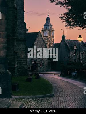 Der Tollbooth-Uhrturm in Stirling, Schottland, in der Nähe von stirling Castle. Stockfoto