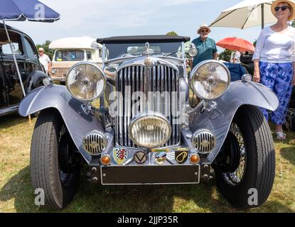 Ein 1939 AC 16/90 Classic Car auf der Appledore Classic Car Show Kent Stockfoto