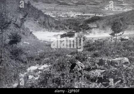 Us-Truppen Während Des Koreakrieges. Auf der Rückseite notiert: 'Mule Trair' um 1952. Aus der Sammlung von Henry G. Shebley. Stockfoto