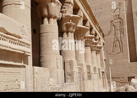 Eine schöne Aufnahme des Philae-Tempels im Assuan-Staudamm, Assuan, Ägypten Stockfoto