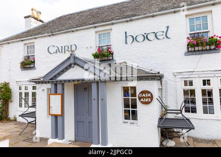 Cairn Hotel im schottischen Dorf Carrbridge, Cairngorms National Park, Schottland, Großbritannien an einem Sommertag im Jahr 2022 Stockfoto