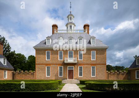 GOVERNOR'S PALACE (1706-1722) WILLIAMSBURG VIRGINIA USA Stockfoto