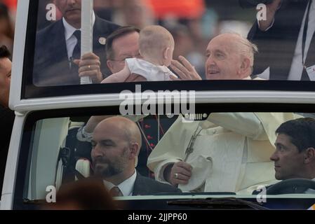 27. Juli 2022, Quebec City, Quebec, CAN: Papst FRANZISKUS wird am 27. Und 2022. Juli einen Pastoralbesuch in kanada in der Plains of Abraham, Quebec City, Quebec, CAN, machen. (Bild: © Patrice Lapointe/ZUMA Press Wire) Stockfoto