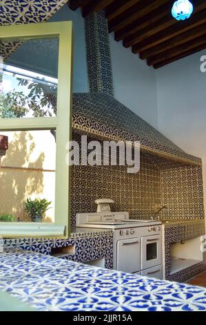 Mexikanisch eingerichtete Küche altmodische traditionelle Küche Stockfoto
