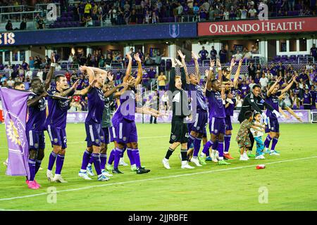 Orlando, Florida, USA, 27. Juli 2022, Spieler des Orlando City SC feiern den Sieg im Exploria Stadium. (Foto: Marty Jean-Louis) Stockfoto