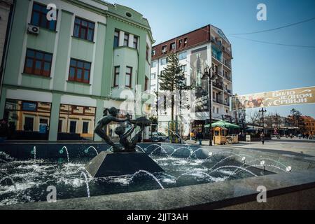 Der Jungbrunnen in Brcko, Bosnien und Herzegowina. Stockfoto