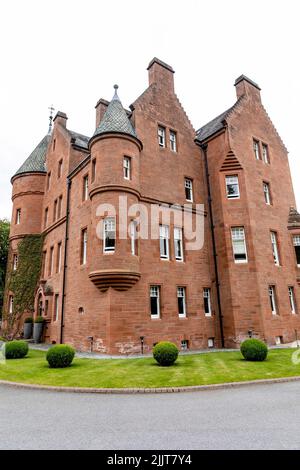 Das Fonab Castle in Pitlochry ist ein 5-Sterne-Luxushotel in der Nähe von Pitlochry im Hochland Perthshire, Schottland, Großbritannien Stockfoto