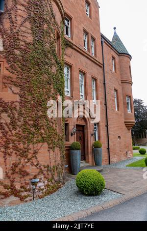 Das Fonab Castle in Pitlochry ist ein 5-Sterne-Luxushotel in der Nähe von Pitlochry im Hochland Perthshire, Schottland, Großbritannien Stockfoto