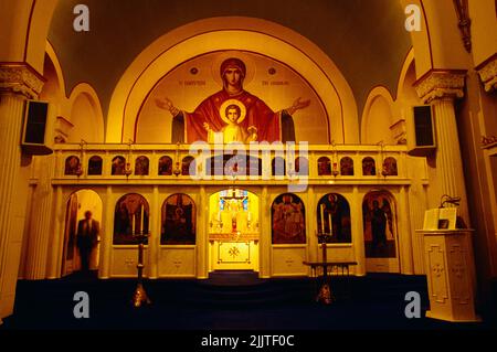 Salt Lake City Utah USA Heilige Dreifaltigkeit Griechisch Orthodoxe Kirche Ikone und Altar Stockfoto