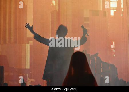 Detroit, USA. 27.. Juli 2022. The Weeknd tritt am 27. Juli 2022 im Ford Field im Rahmen seiner After Hours Til Dawn Tour auf. (Foto von Andrew Roth/Sipa USA) Quelle: SIPA USA/Alamy Live News Stockfoto