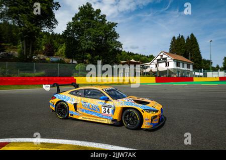 Stavelot, Belgien, 28/07/2022, 34 Walkenhorst Motorsport, BMW M4 GT3 von Richard HEISTAND, Michael DINAN, Robby FOLEY, Jens KLINGMANN, im Einsatz während der TotalEnergies 24 Stunden von Spa 2022, 7. Runde der Fanatec GT World Challenge Europe Powered by AWS 2022, vom 27. Bis 31. Juli, 2021 auf dem Circuit de Spa-Francorchamps in Stavelot, Belgien - Foto: Florent Gooden / Dppi/DPPI/LiveMedia Stockfoto